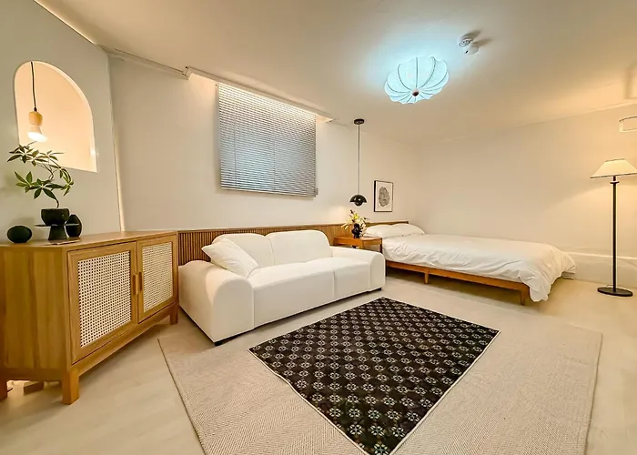 Apartamento Yeonhui Near Hongdae & Itaewon *