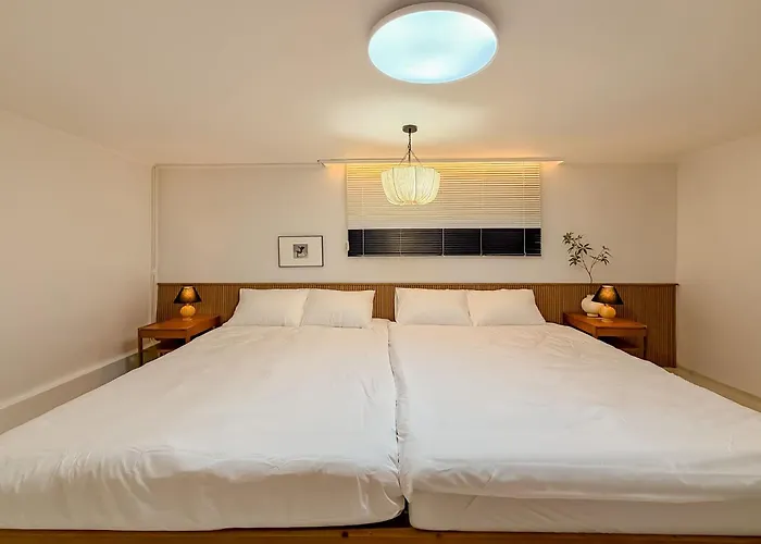 Yeonhui Near Hongdae & Itaewon * Seul